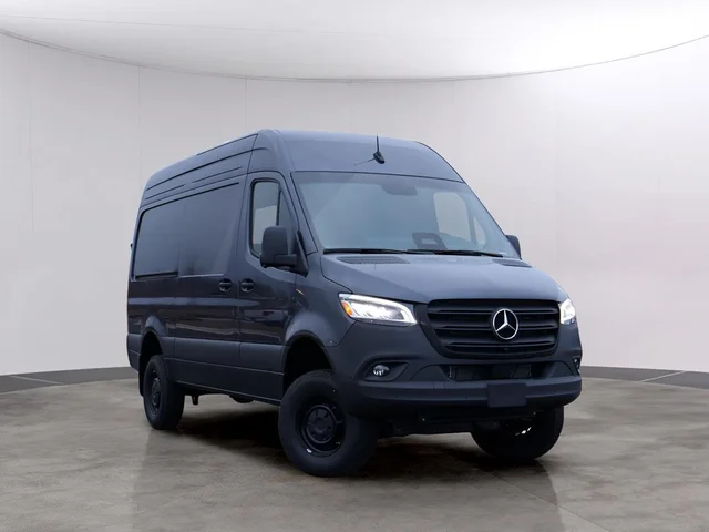 2026 Mercedes-Benz Sprinter 2500 Cargo 144 WB