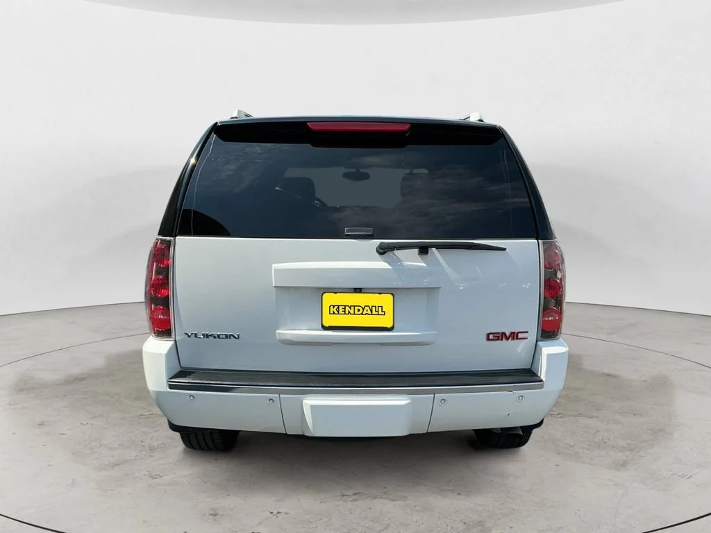Used 2013 SUMMIT WHITE GMC Denali image 6