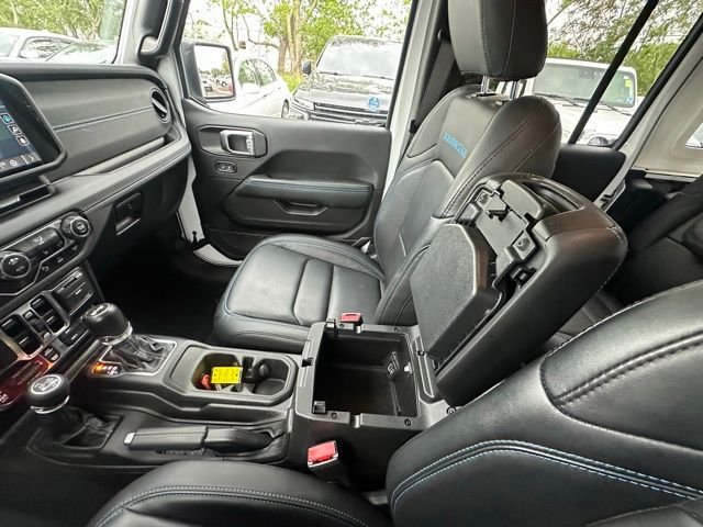 Used 2024 White Jeep Rubicon 4xe image 26