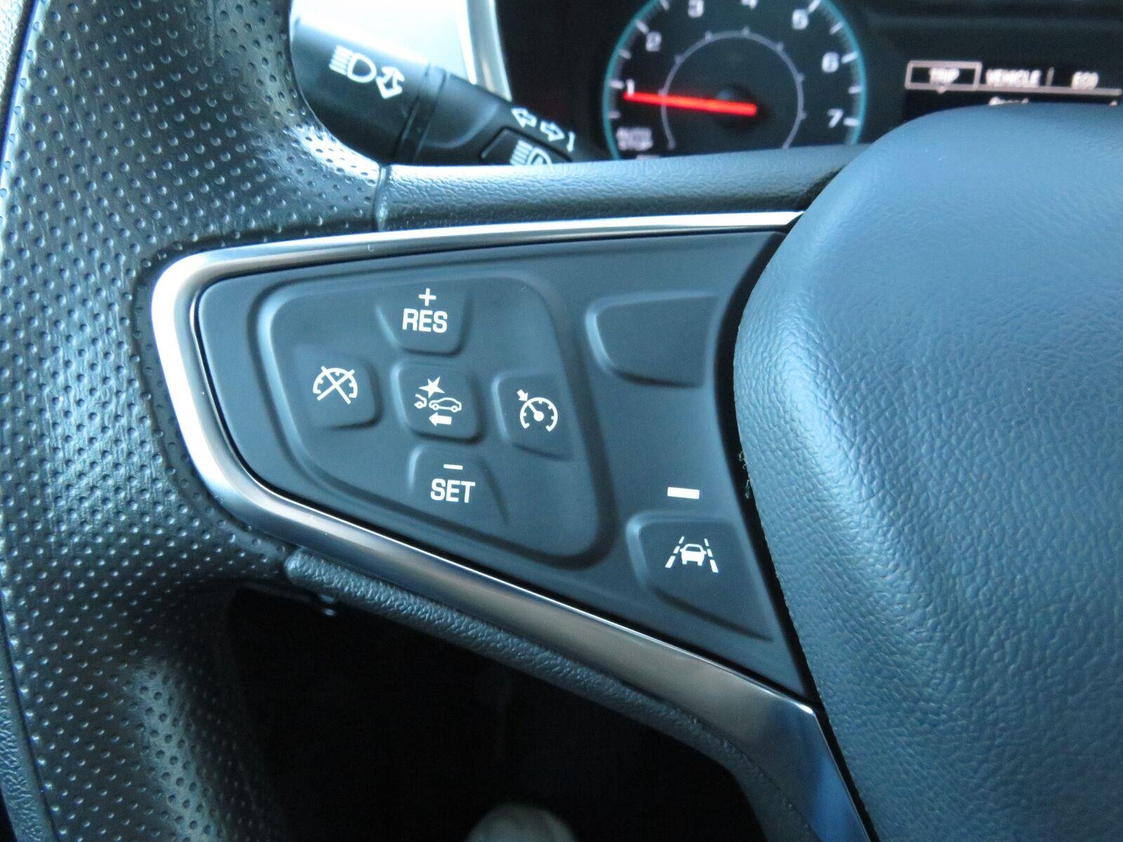 Used 2024 Summit White Chevrolet LS image 34