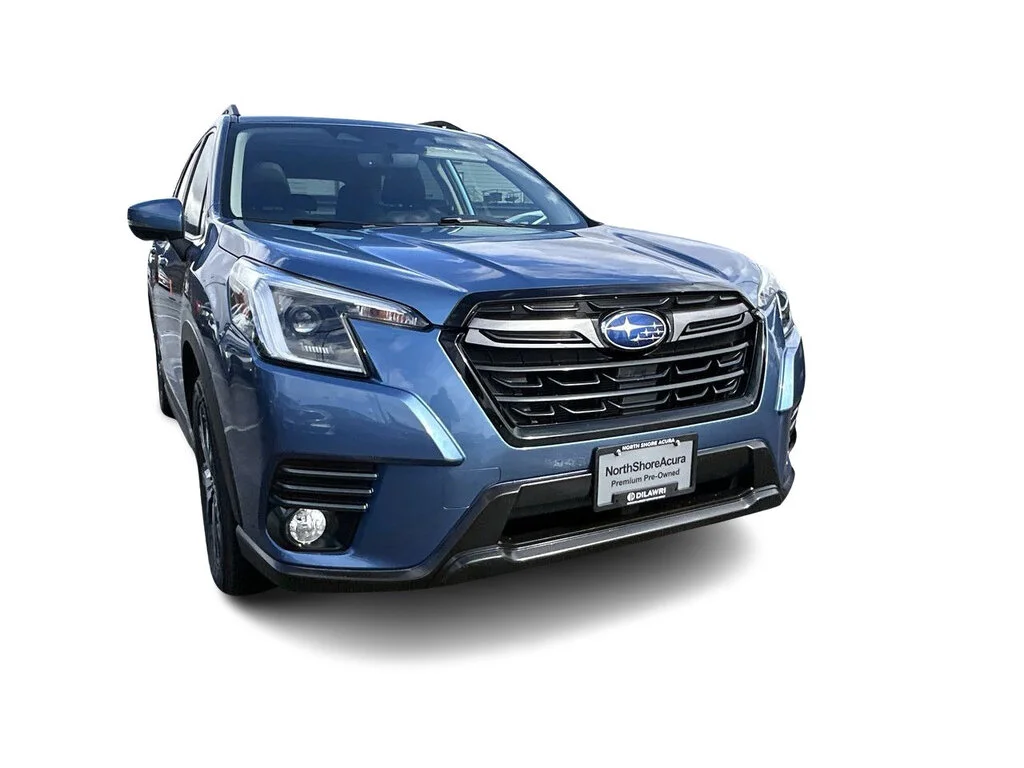 Used 2023 Horizon Blue Pearl Subaru Limited 2.5L CVT Low Mileage   Local BC image 3