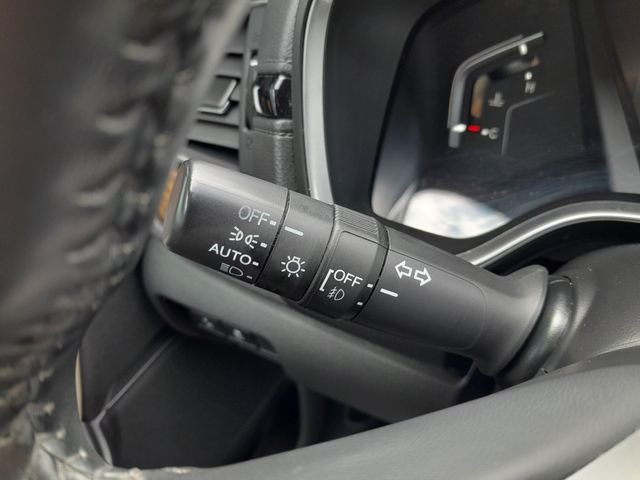 Used 2022 White Honda EX-L image 16