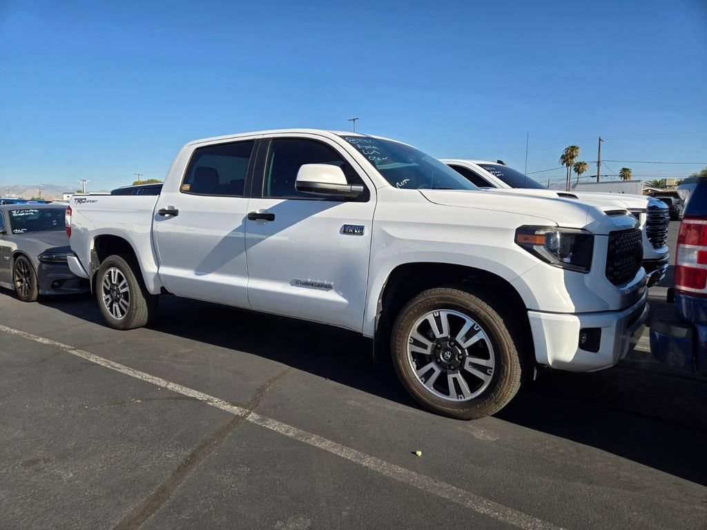 Used 2020 Super White Toyota SR5 image 1