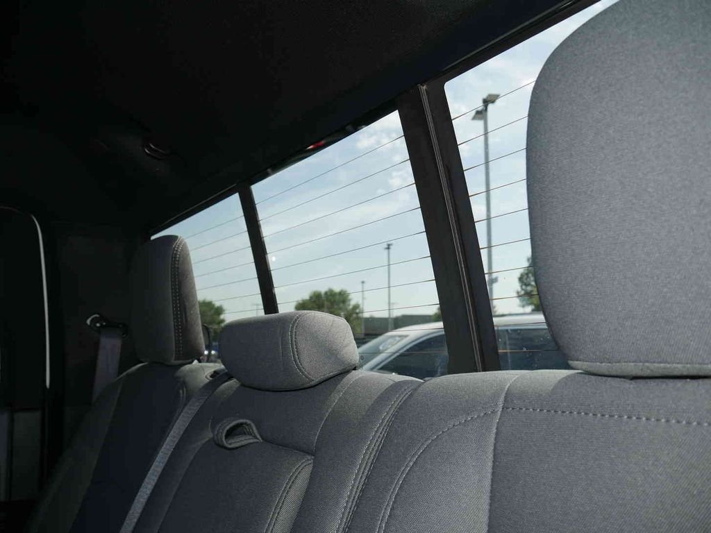 Used 2022 White Ram Big Horn image 21