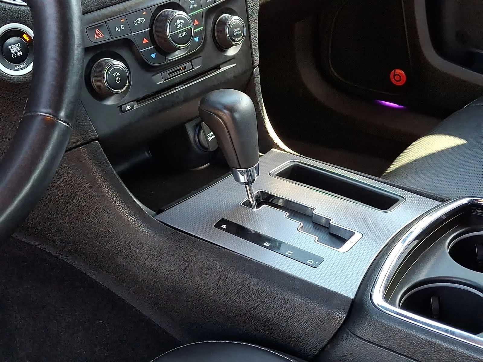 Used 2014 Granite Crystal Metallic Clearcoat Dodge RT Max image 17