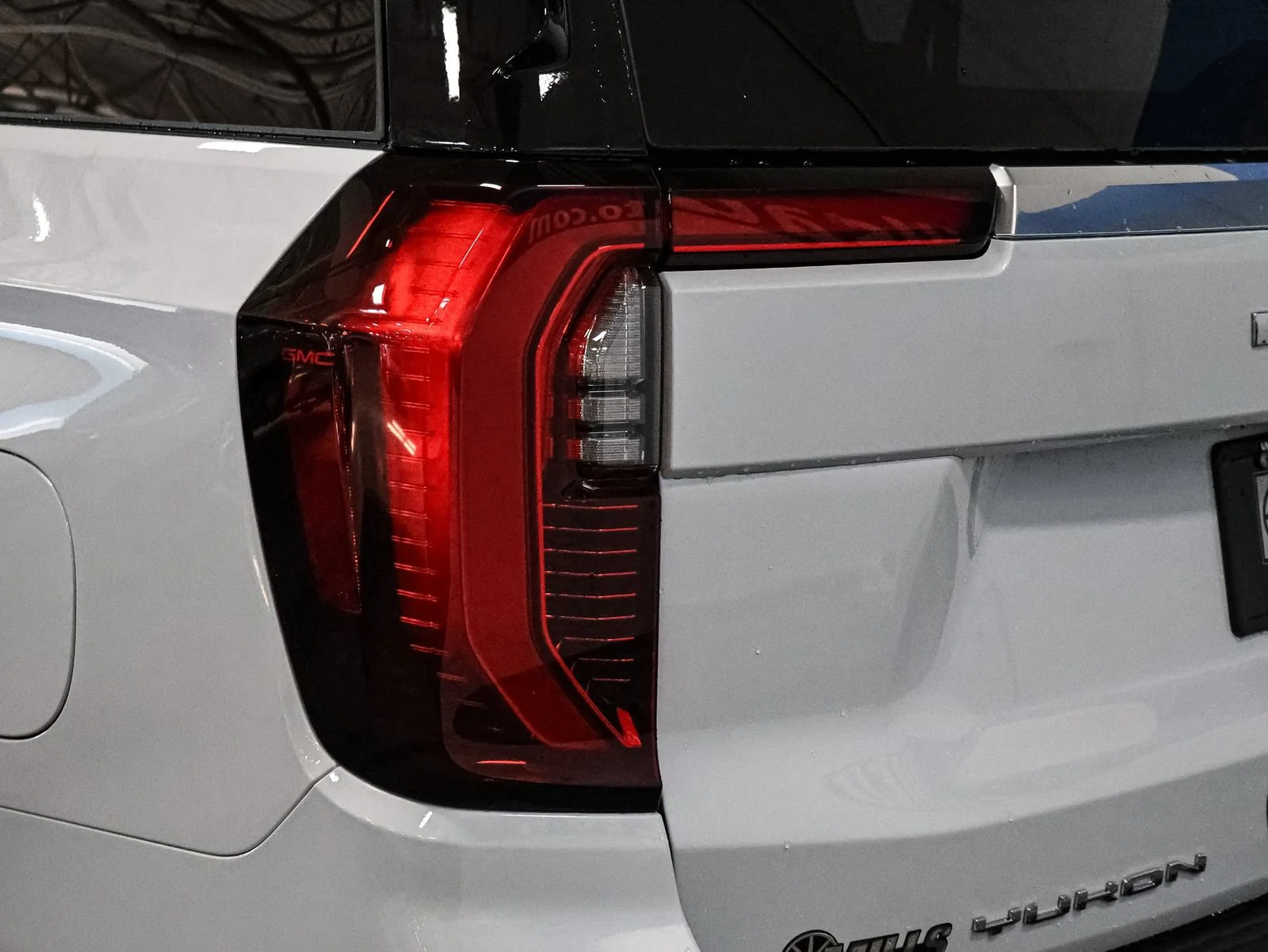 2026 GMC Yukon XL Denali - Photo 15