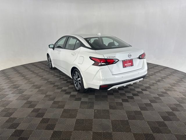 Used 2025 White Nissan 1.6 SV image 7