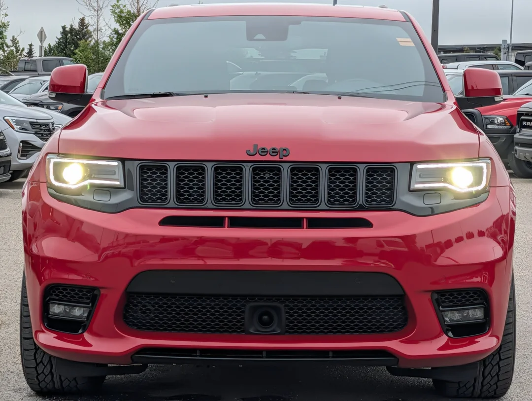 Certified Used 2020 Red Jeep SRT - - 4x4 - Command View Sunroof - Rear DVD - Trailer Tow - 2 Sets Wheels & Tires & More! image 3