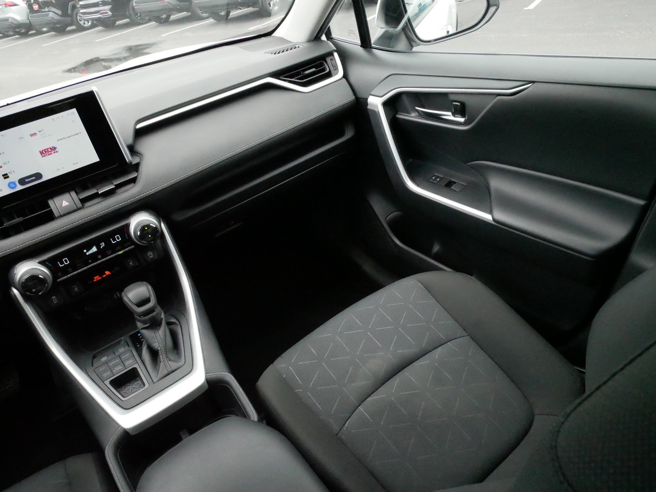 Used 2024 Ice Cap Toyota XLE image 11