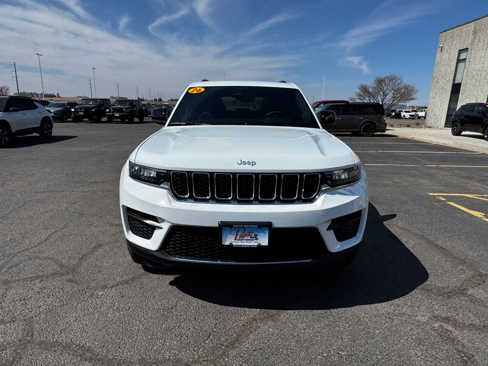 New 2026 Bright White Clearcoat JEEP Laredo X image 18