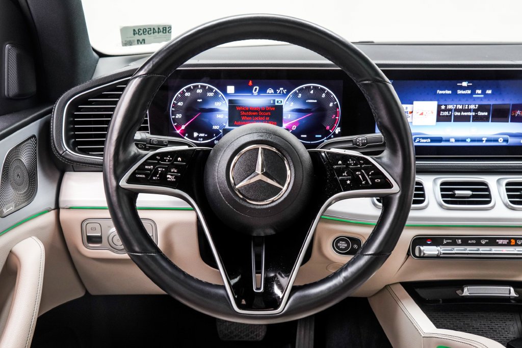 Used 2023 Black Mercedes-Benz GLB 250 image 23