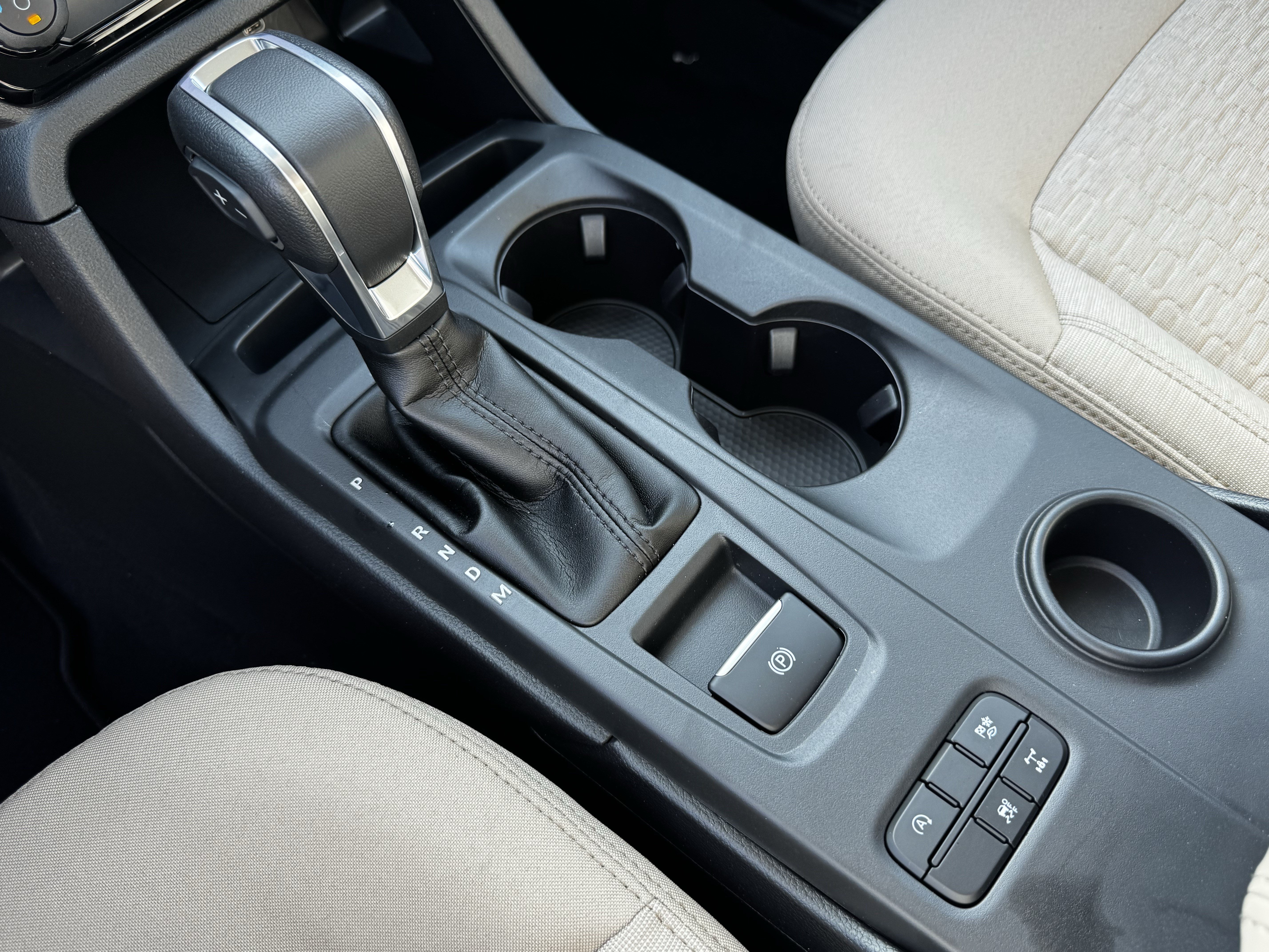 New 2026 Avalanche Ford XLT image 15