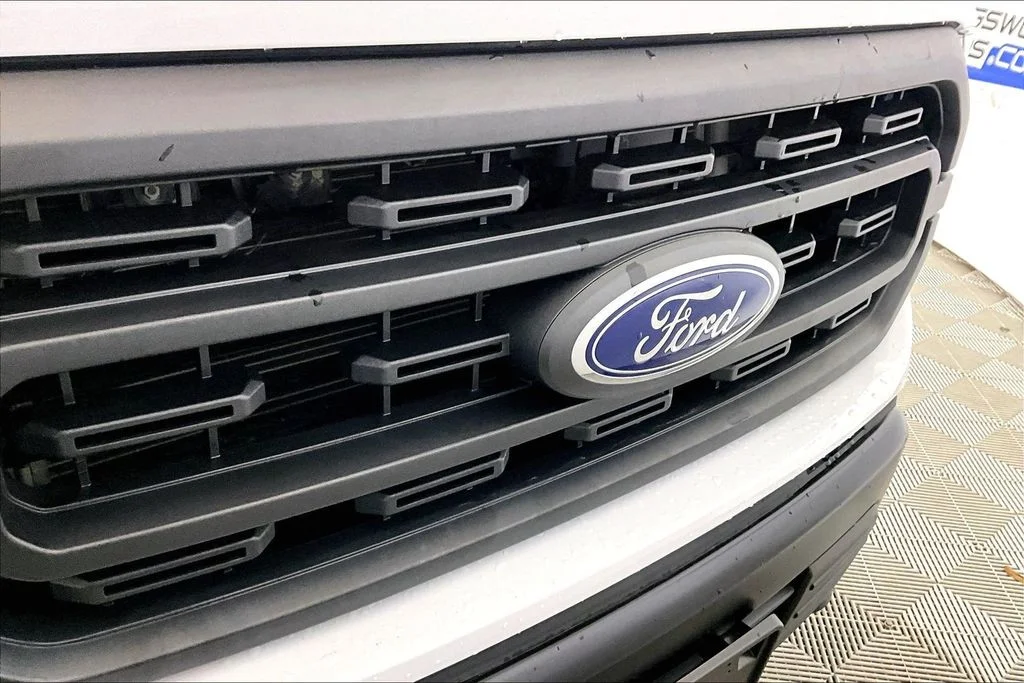 Certified Used 2022 Oxford White Ford XL image 23