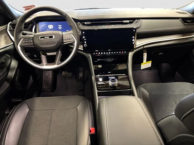 New 2026 Red Jeep Altitude image 11