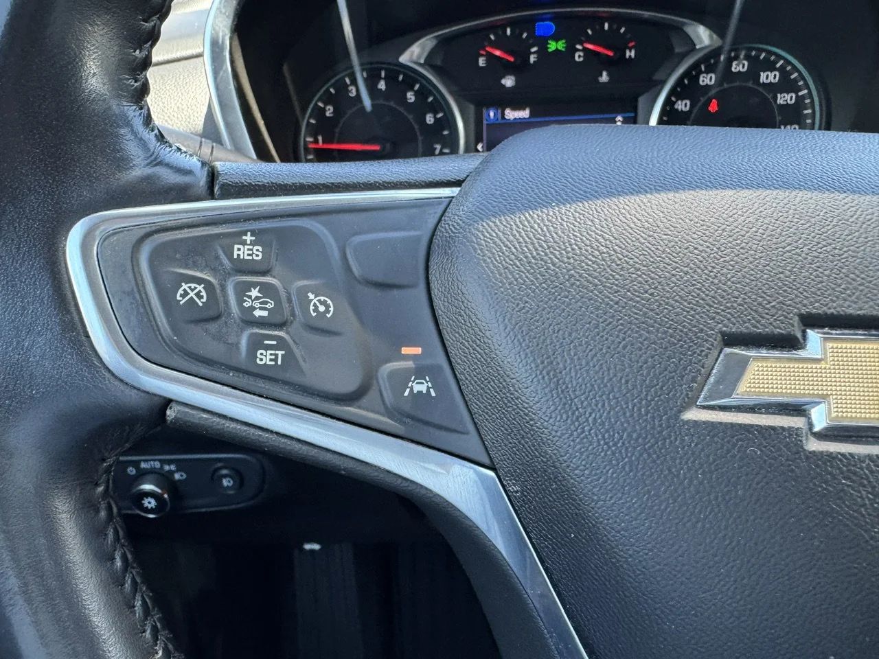 Used 2020 Mosaic Black Metallic Chevrolet LT image 28