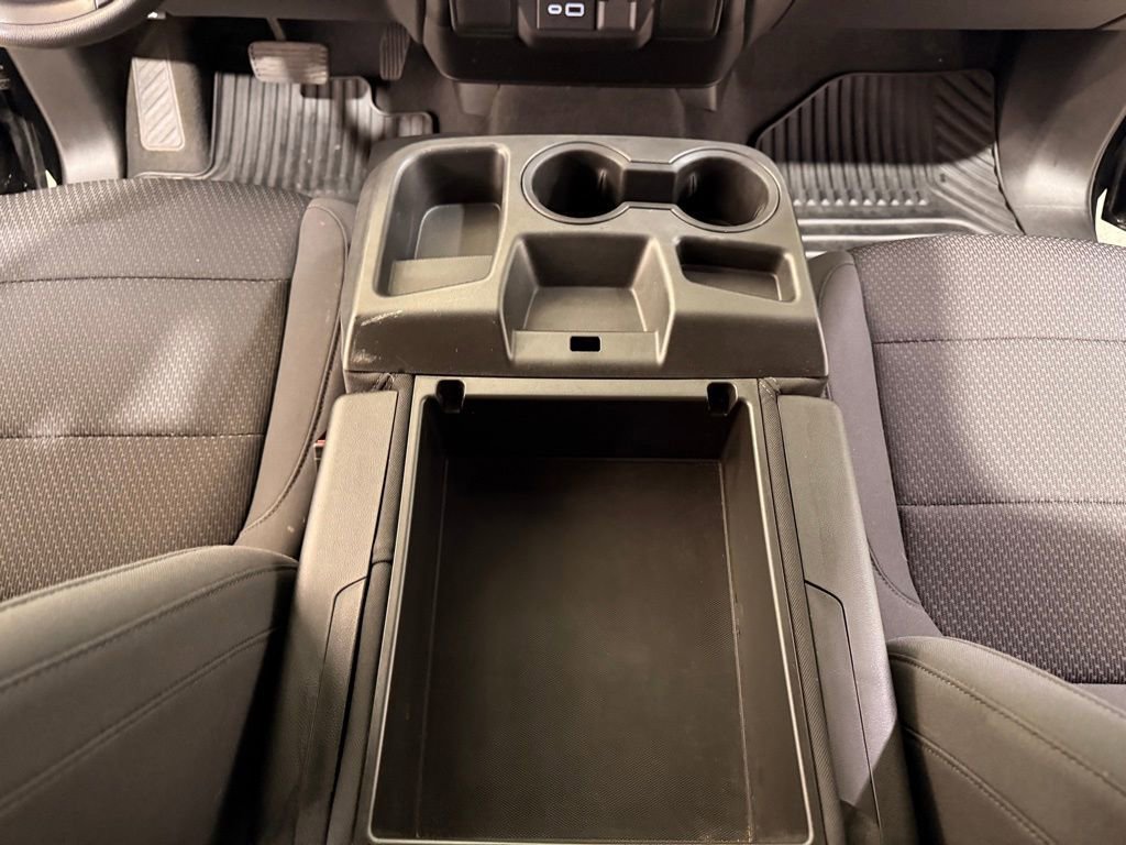 Used 2022 Black Chevrolet Custom image 22