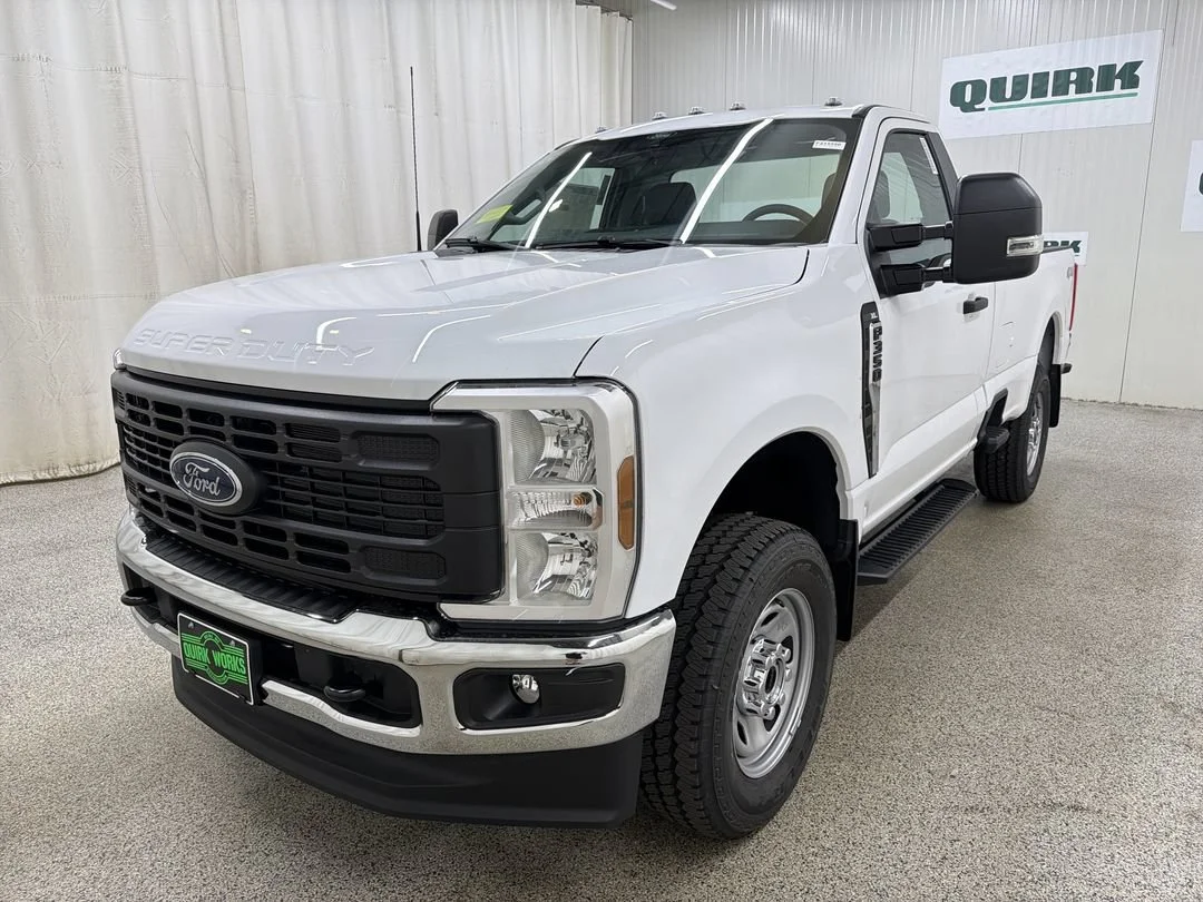New 2026 Oxford White Ford F-350® XL image 4