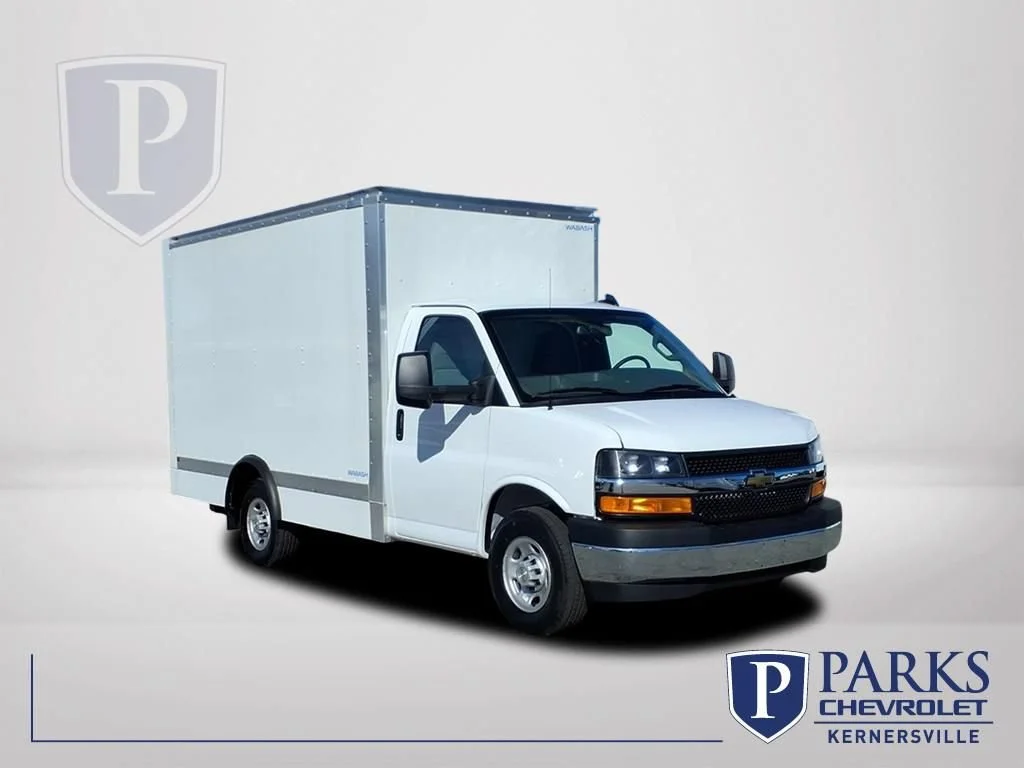 2024 Chevrolet Express Cutaway