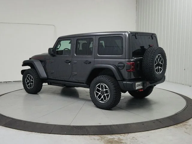New 2026 Granite Crystal Metallic Clearcoat Jeep Rubicon image 5