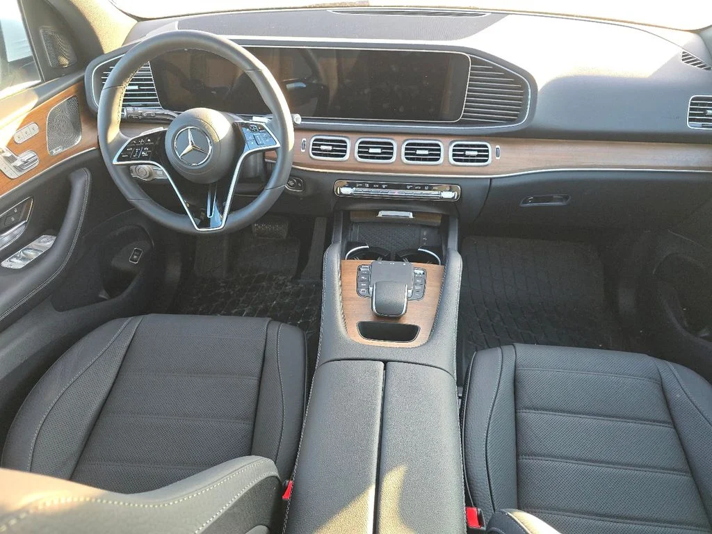 2025 Mercedes-Benz GLE GLE450 - Photo 21