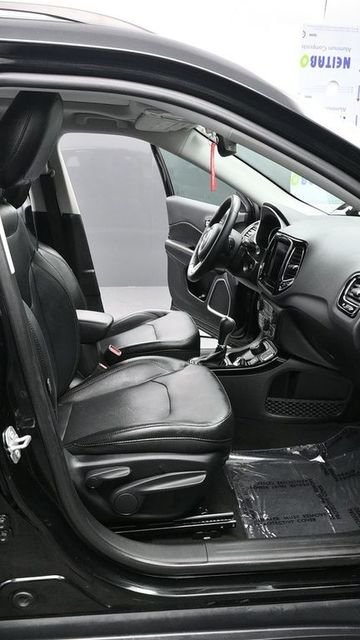 Used 2018 Black Jeep Limited image 17