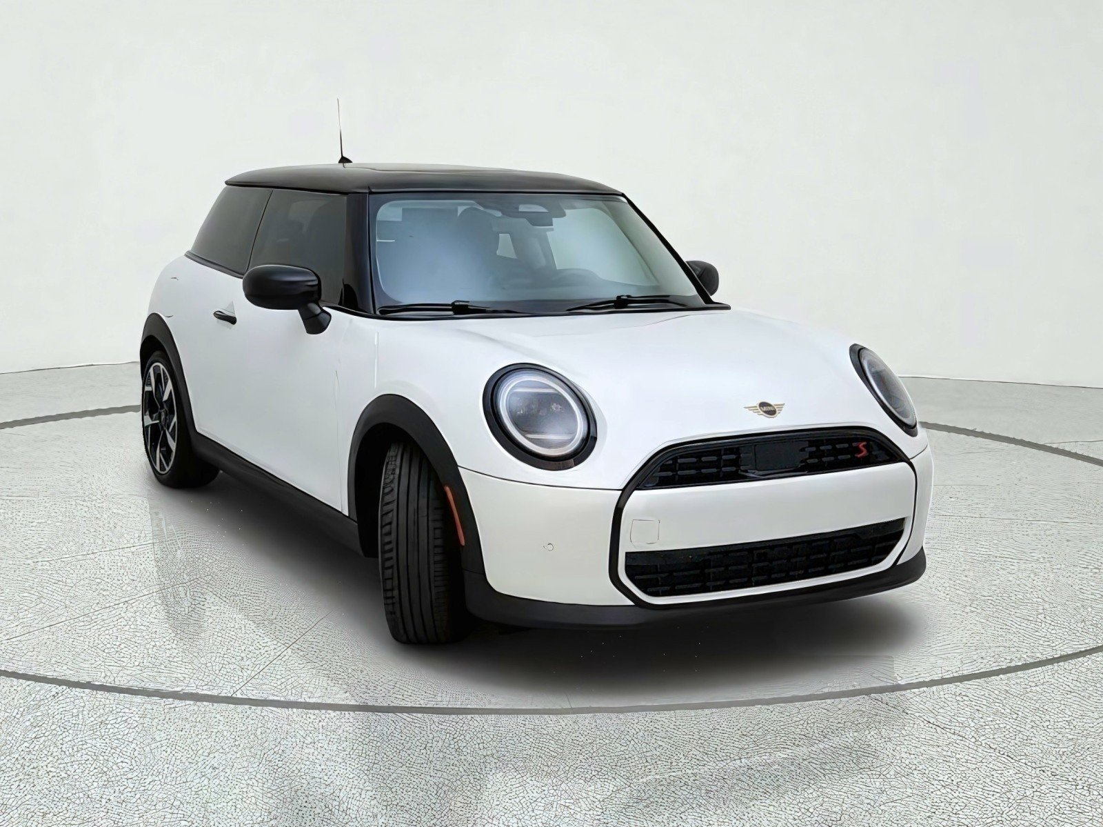 Used 2025 Nanuq White Metallic MINI Cooper S image 4