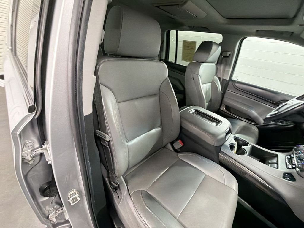 Used 2016 SILVER ICE METALLIC Chevrolet LT image 29