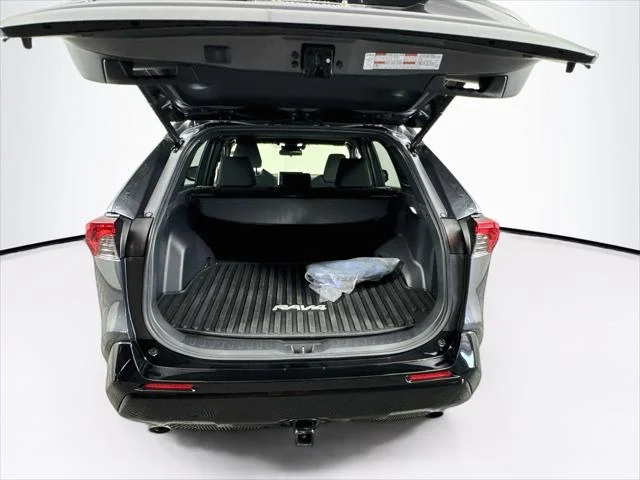Certified Used 2023 MAGNETIC GRAY MET. Toyota  image 26