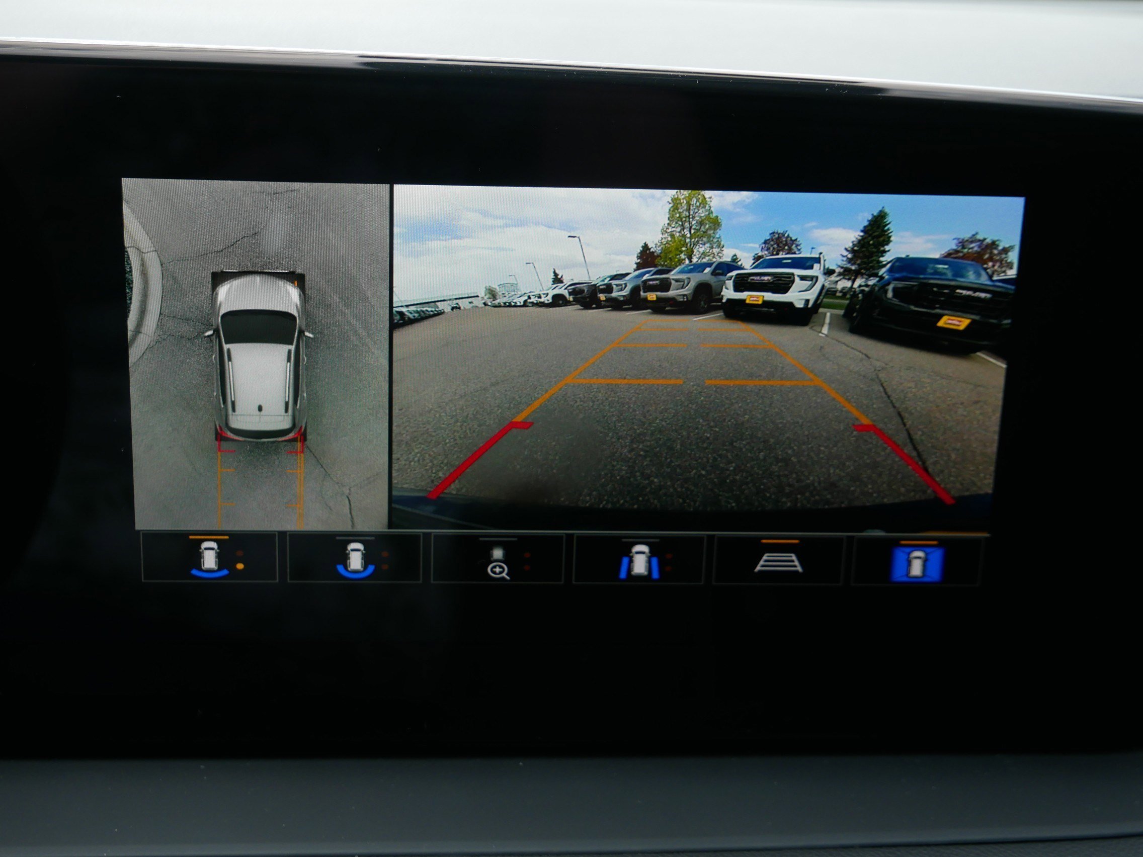 2026 Buick Encore GX Sport Touring - Photo 10