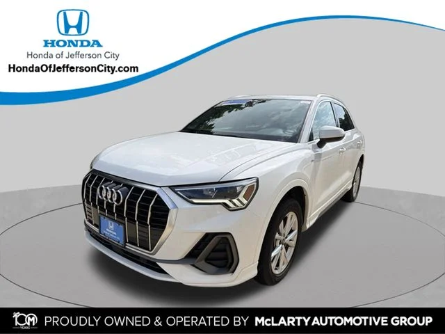 2025 Audi Q3 Premium