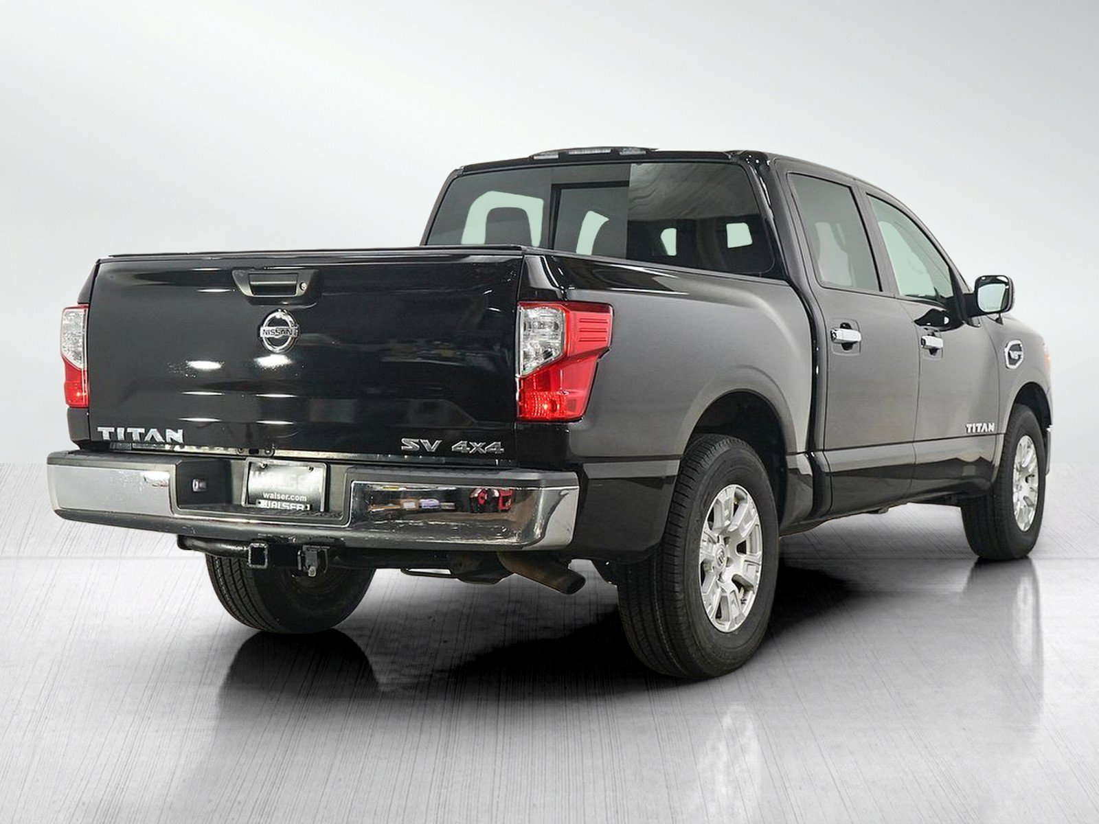 Used 2017 Magnetic Black Nissan SV image 5