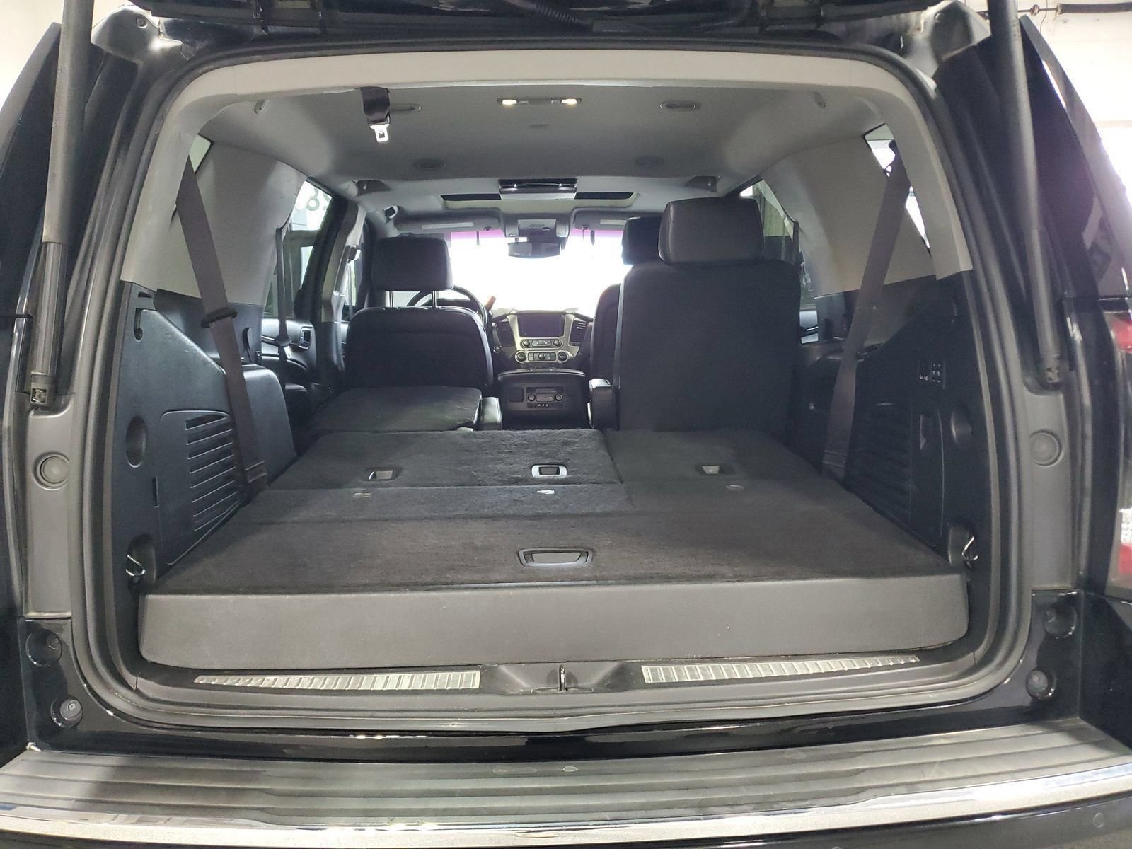 Used 2015 Black GMC Denali image 7