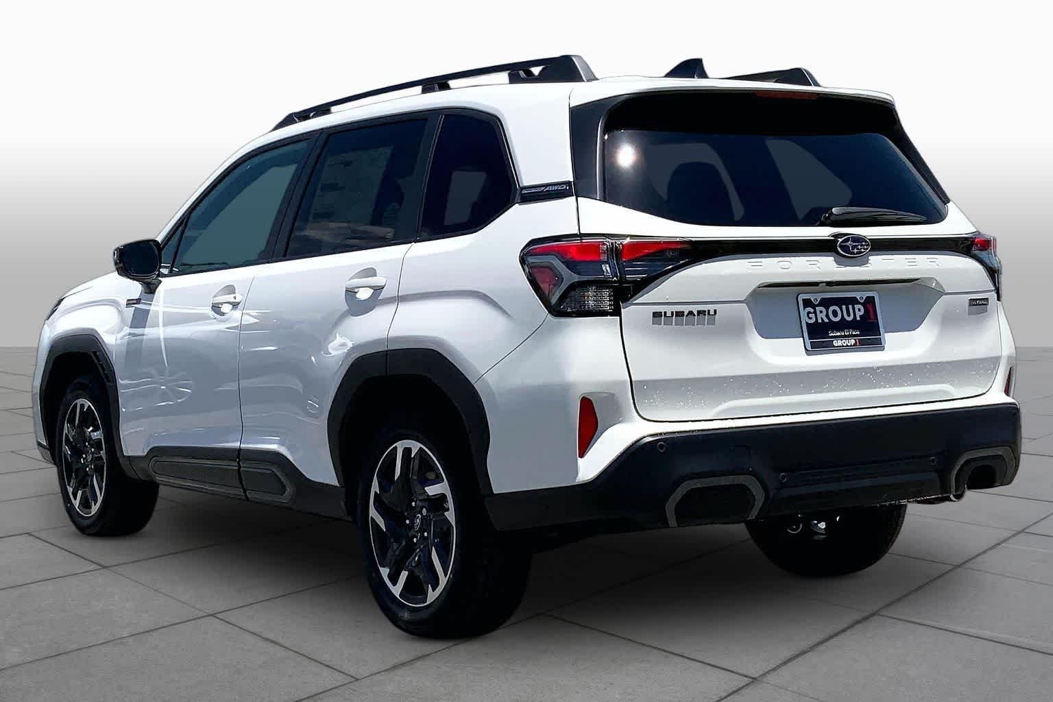 New 2026 CRYSTAL WHITE PEARL Subaru Limited Hybrid image 12