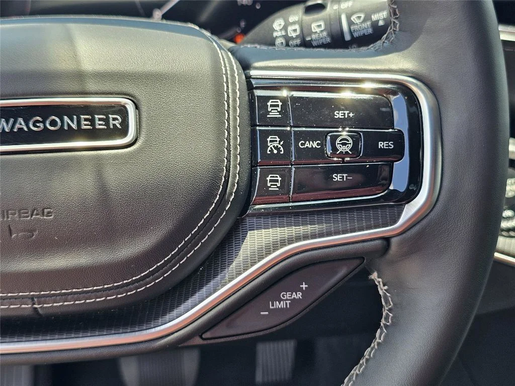 2026 Jeep Grand Wagoneer Summit Obsidian - Photo 25