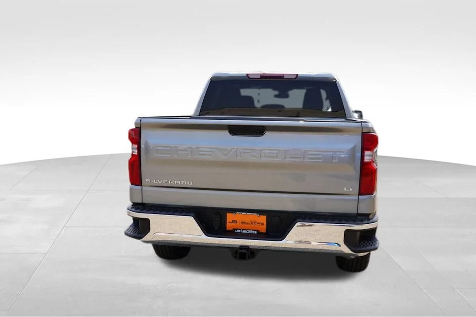 New 2026 Sterling Gray Metallic Chevrolet LT image 4