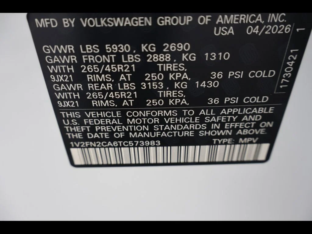 New 2026 White/off-white Volkswagen 2.0T SEL Premium R-Line image 33