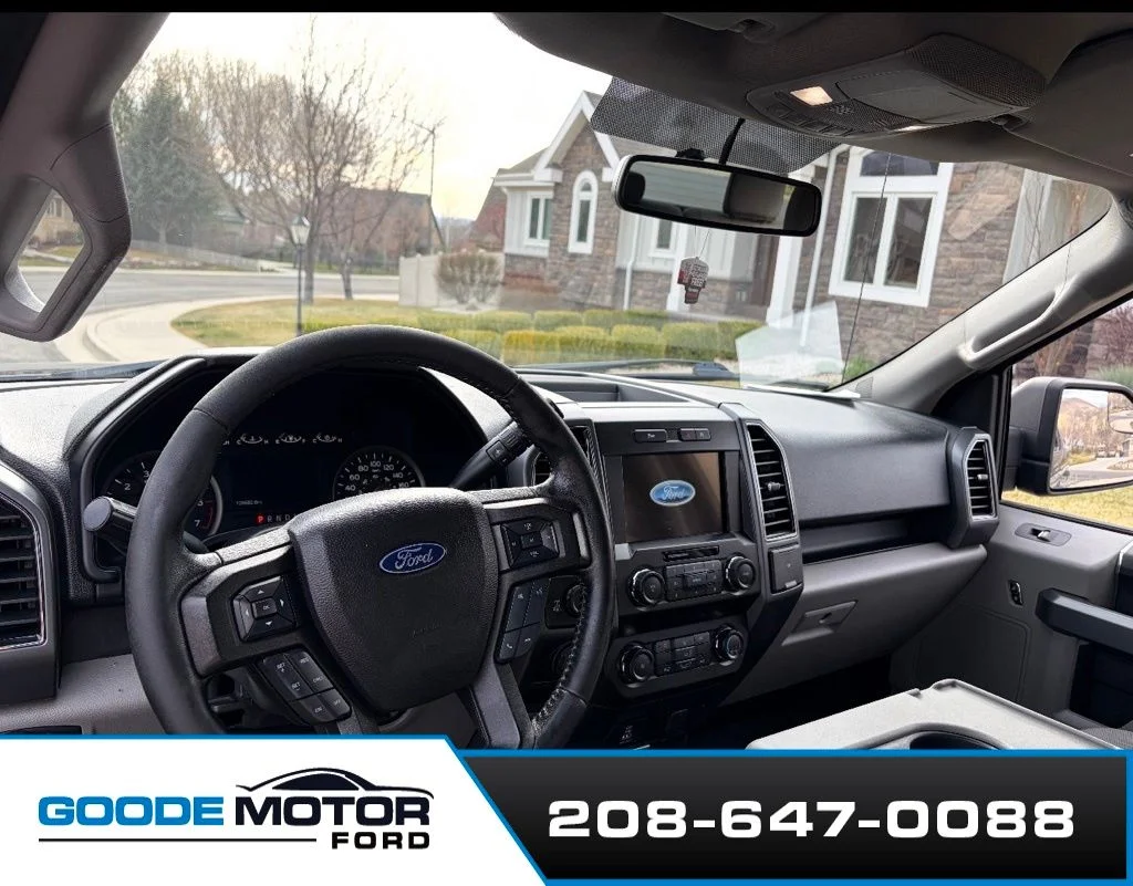 Used 2018 Blue Ford XLT image 12