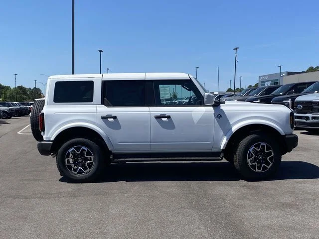 New 2026 White Ford Outer Banks image 2