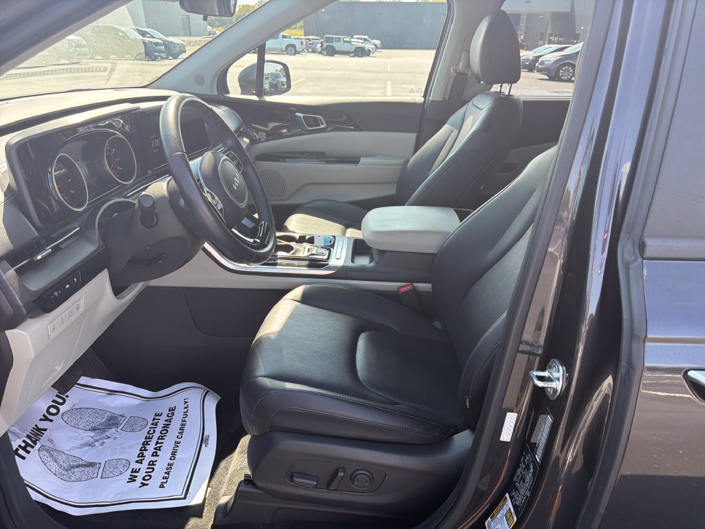 Used 2023 Gray Kia EX image 12