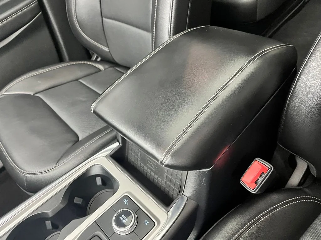 Used 2022 Silver Ford Limited image 31