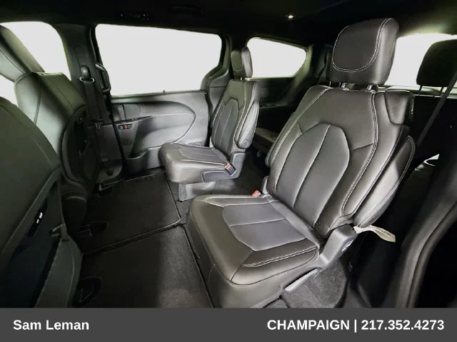 2027 Chrysler Pacifica Select - Photo 23