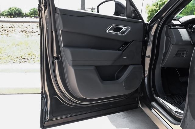 New 2026 Gray Land Rover S image 52