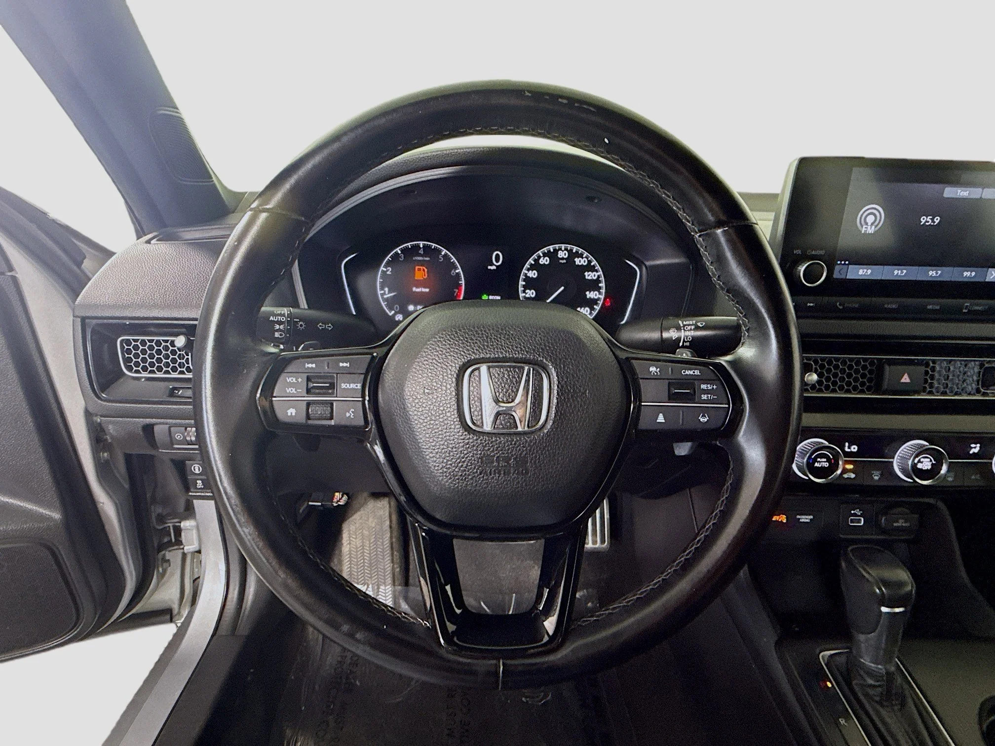 Used 2022 Lunar Silver Metallic Honda Sport image 9