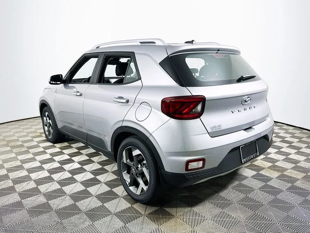 New 2026 Silver Hyundai SEL image 5