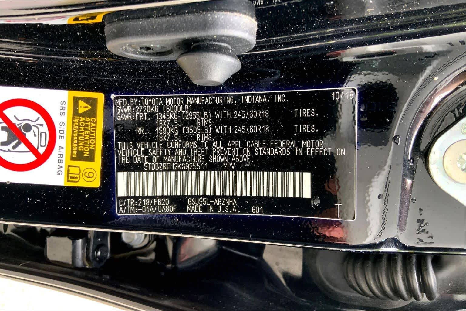 Used 2019 Midnight Black Metallic Toyota LE image 37