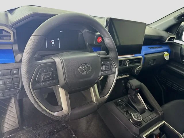 2025 Toyota Tacoma TRD Off Road - Photo 9