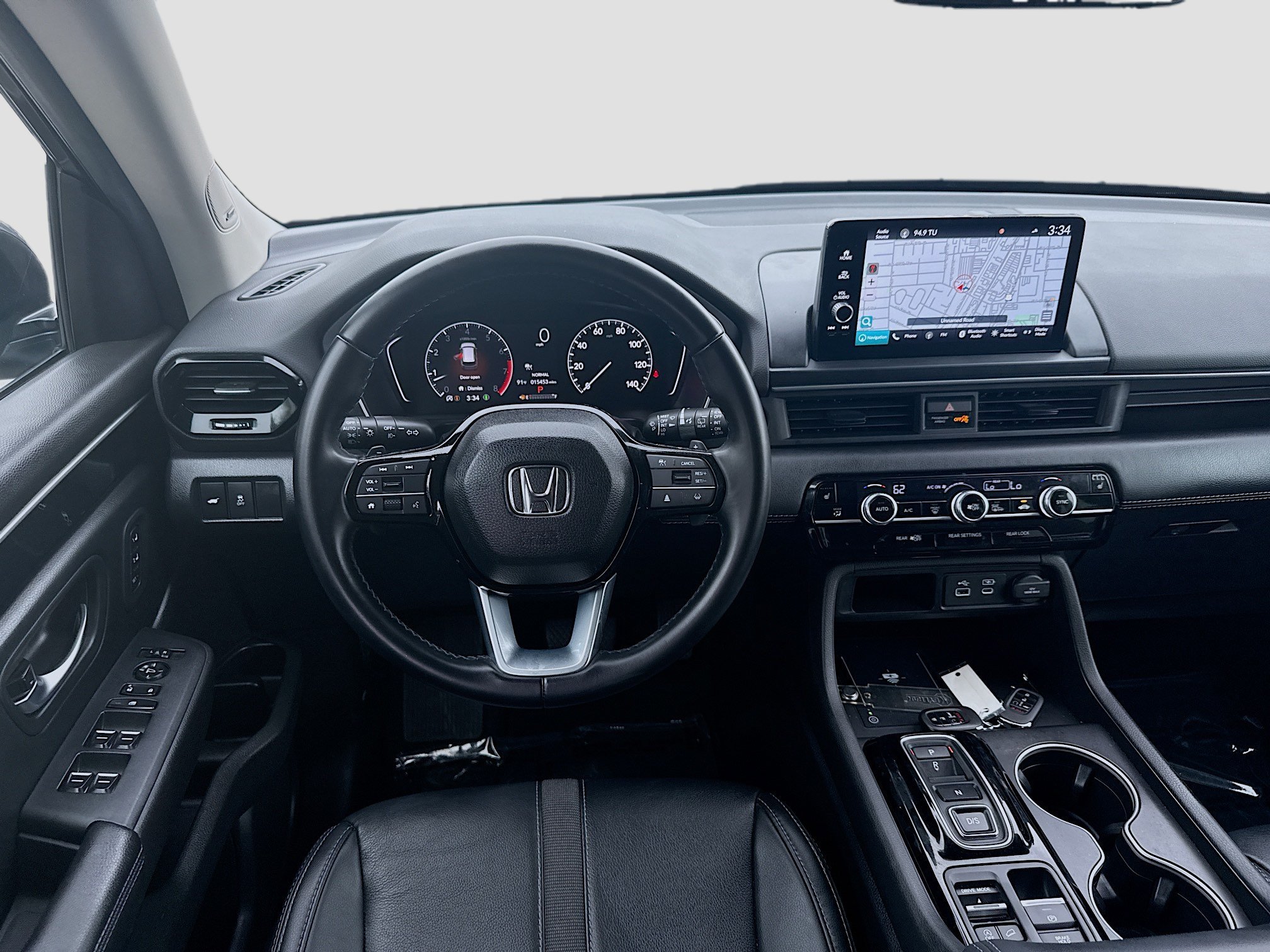 2025 Honda Pilot Touring - Photo 21