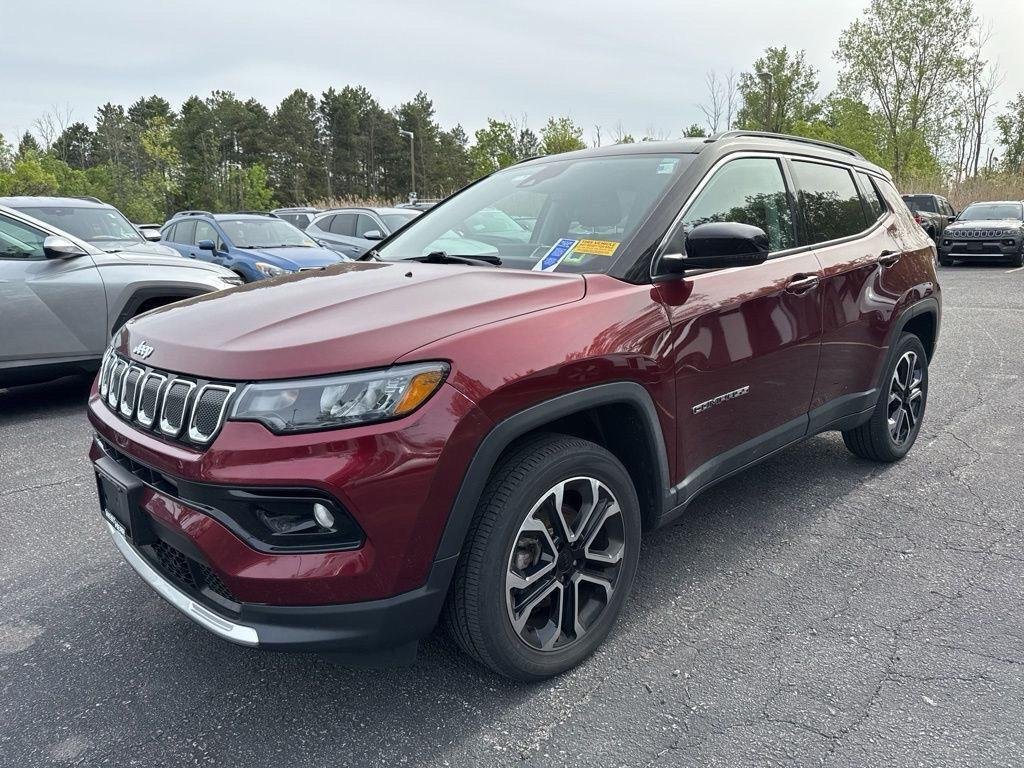 Used 2022 Velvet Red Pearlcoat Jeep Limited image 7