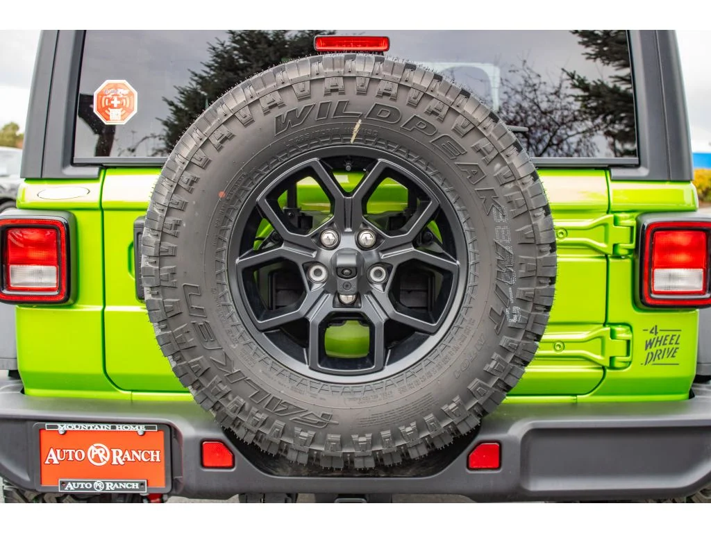 2026 Jeep Wrangler 4-Door Willys - Photo 7