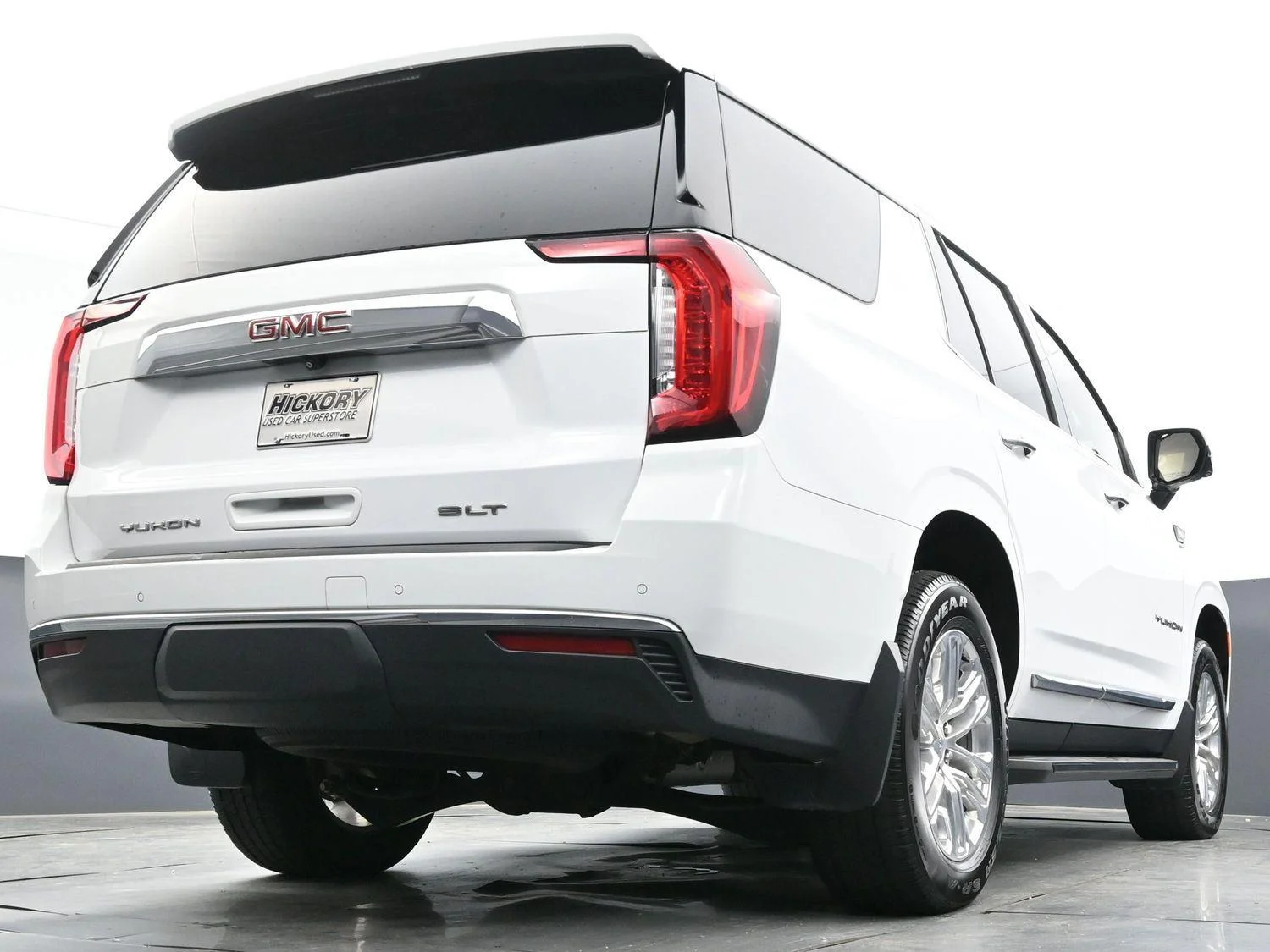 Used 2021 Summit White GMC SLT image 57